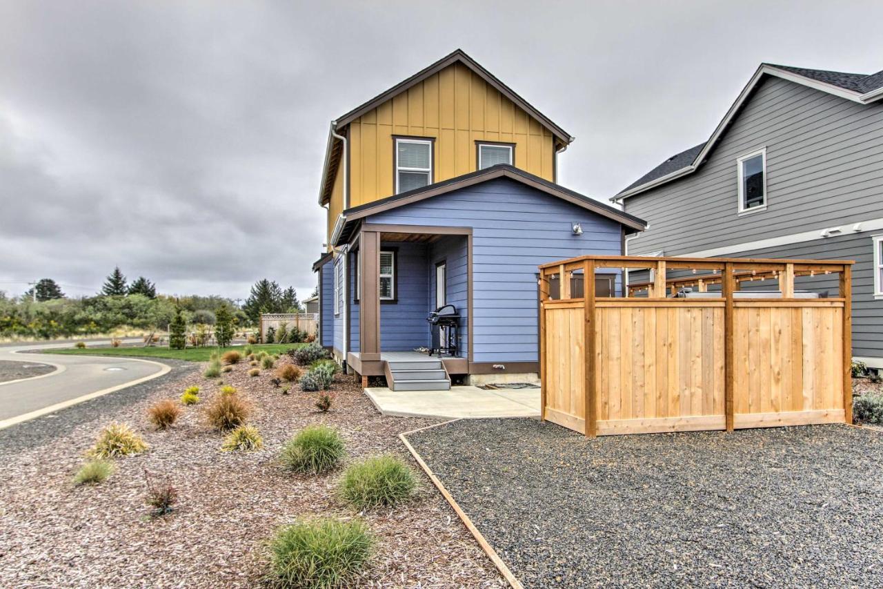 Ocean Shores House With Hot Tub - Walk To Beach Eksteriør billede